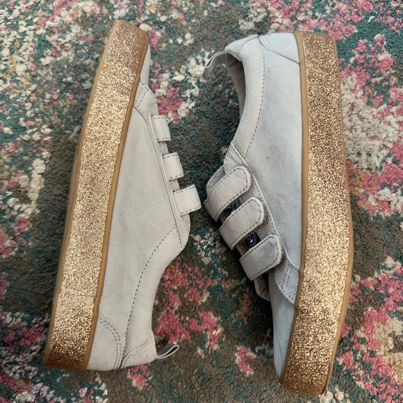 GAP Other - 𝅺Gap Girls Gray Suede Like Gold Glitter Sneakers